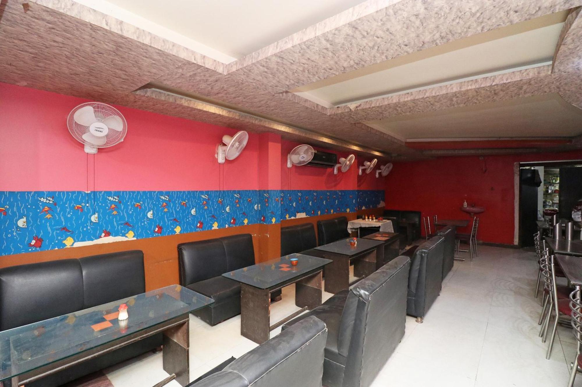 Hotel O Swastik Resort Colonelganj Экстерьер фото