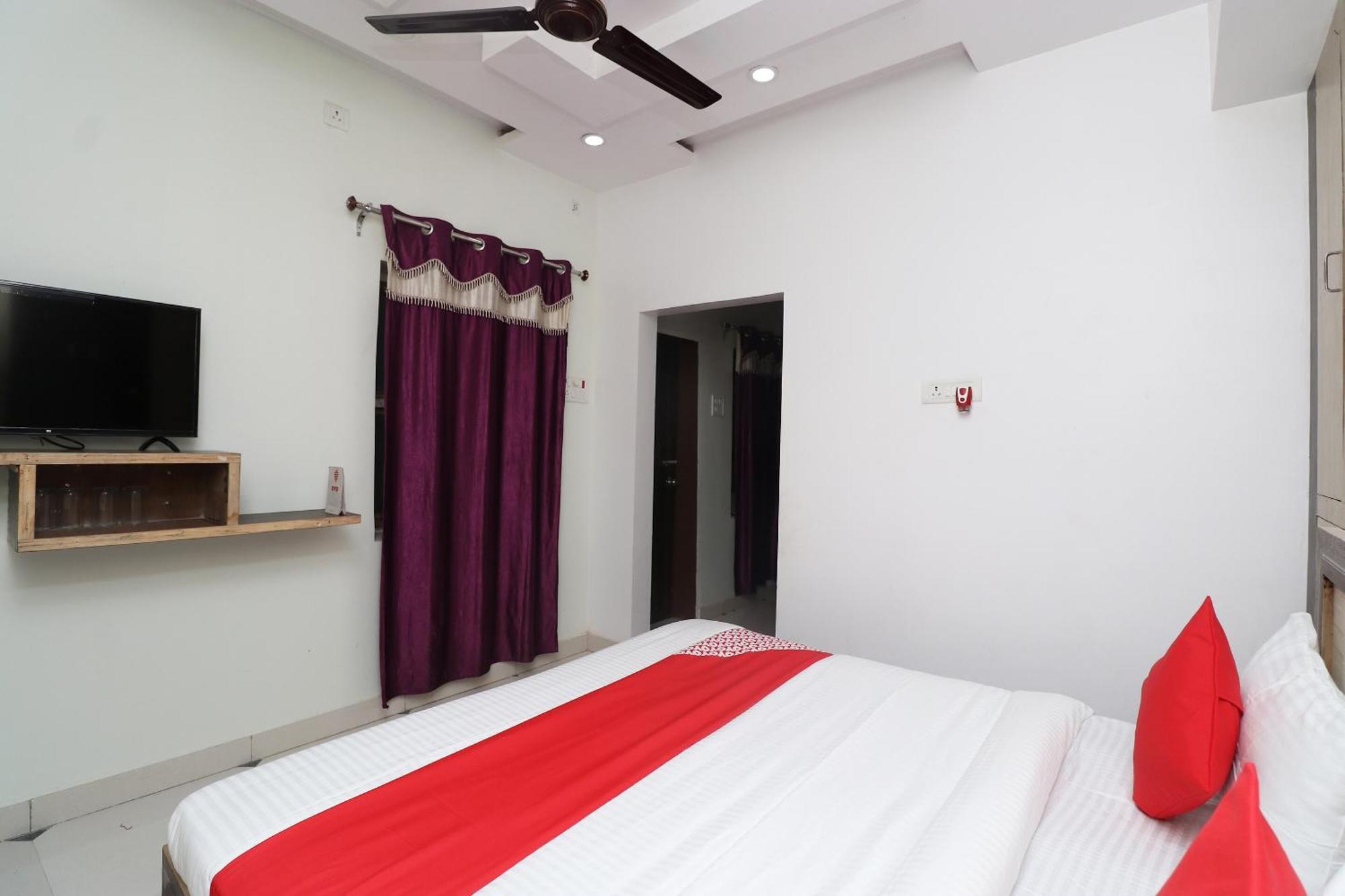 Hotel O Swastik Resort Colonelganj Экстерьер фото