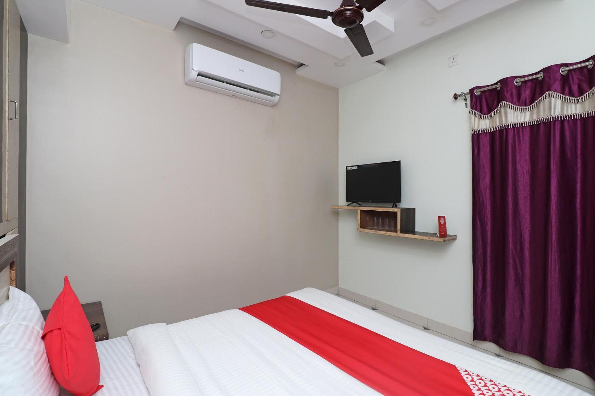 Hotel O Swastik Resort Colonelganj Экстерьер фото