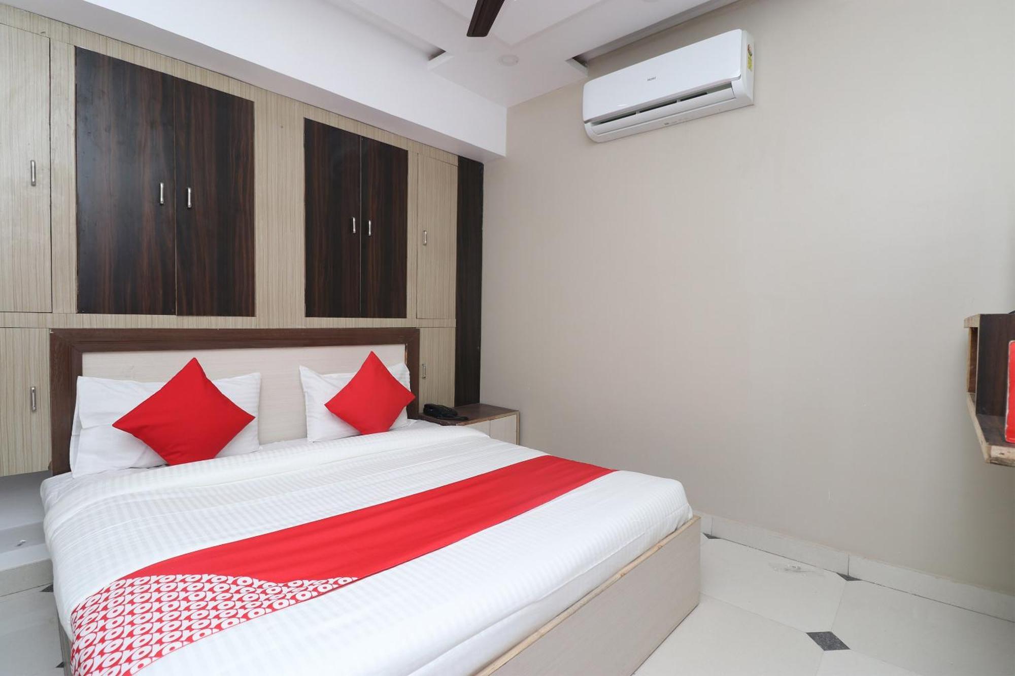 Hotel O Swastik Resort Colonelganj Экстерьер фото